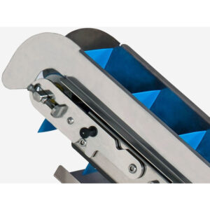 Master Trimmers Lift Conveyor